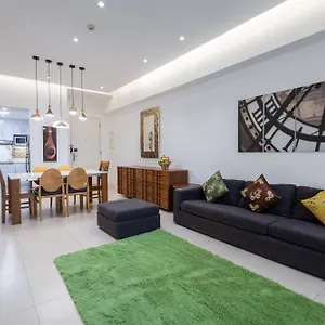 Apartment New 2br Of 86sqm With Netflix In Bgc, Manila