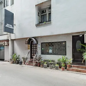 Otel Juliano, Manila